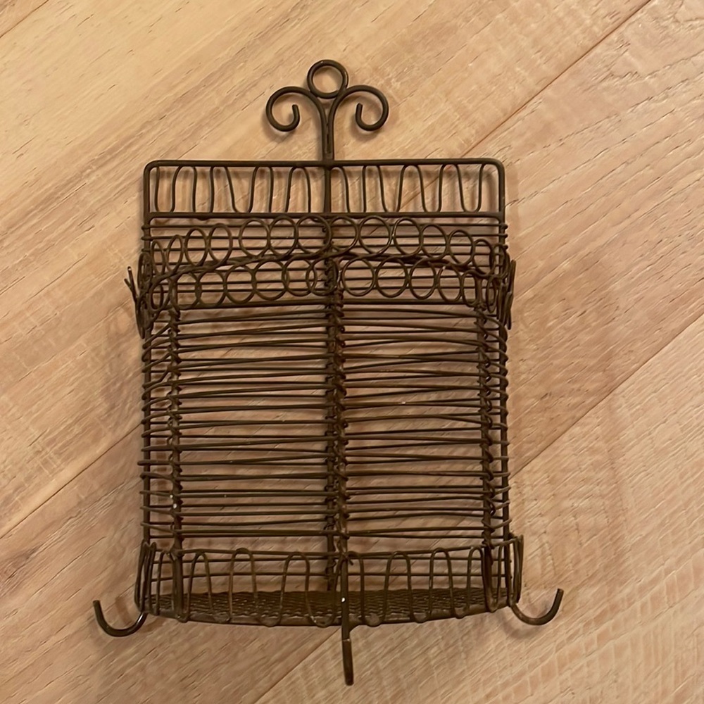 Rustic Carry All. - Picture 7 of 14